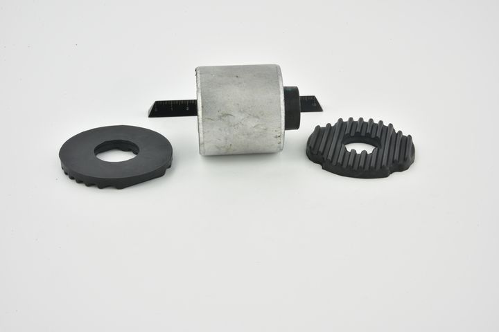 valdymo svirties/išilginių svirčių įvorė