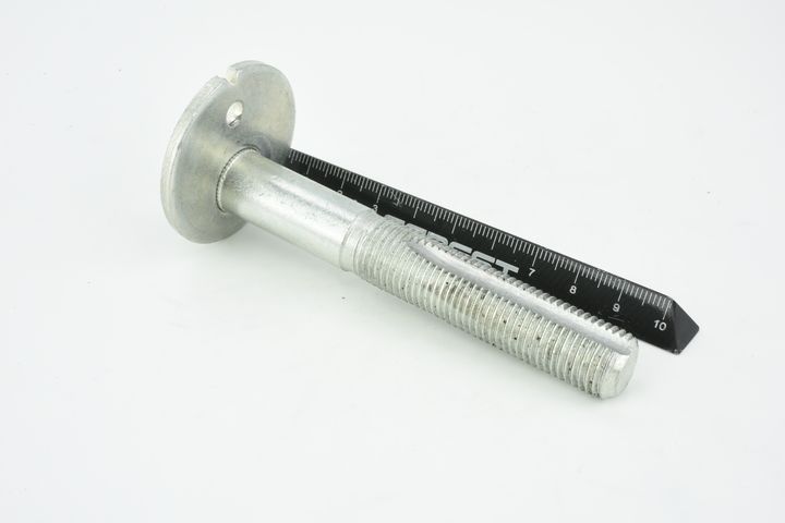 išvirtimo reguliavimo varžtas