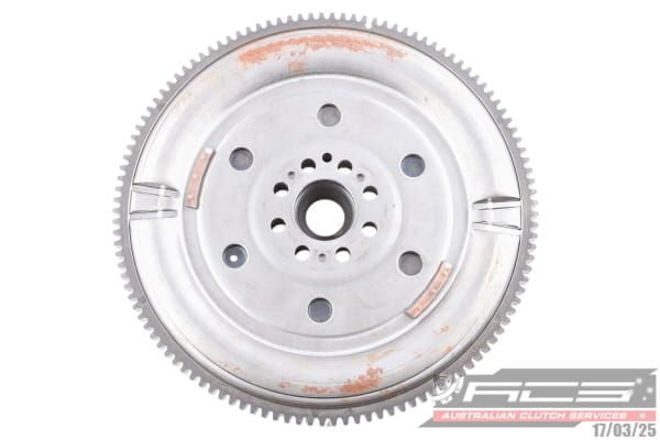 DMF VW AMAROK 2.0L PETROL - TecDoc 2