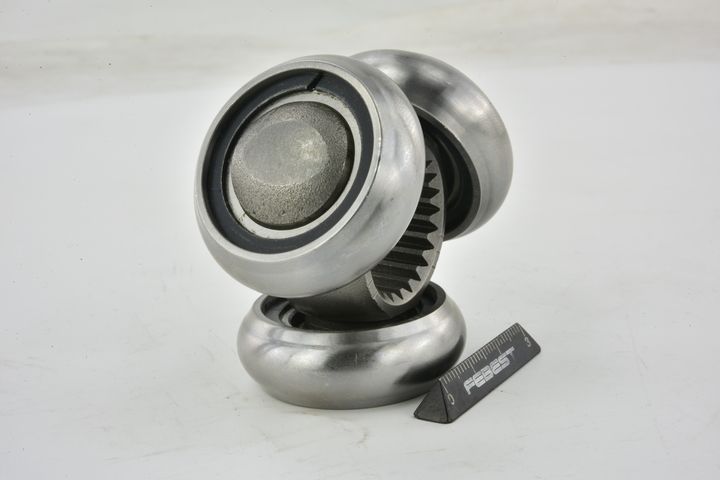 trikojo įvorė, kardaninis velenas