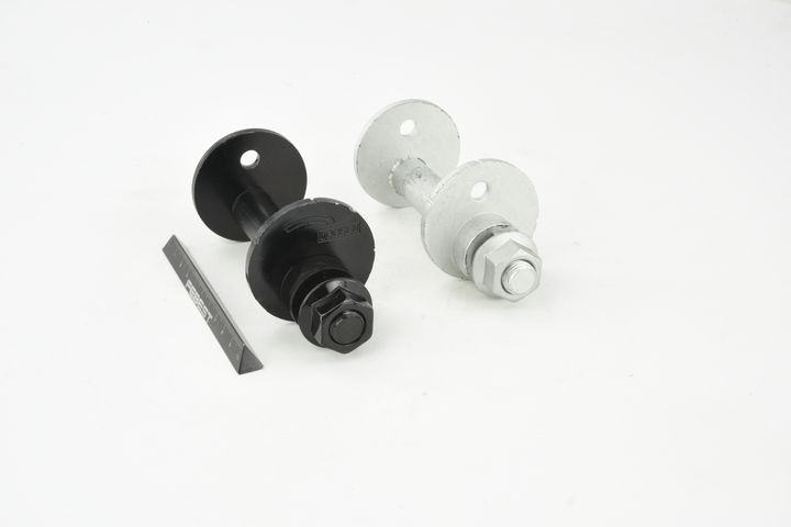 išvirtimo reguliavimo varžtas