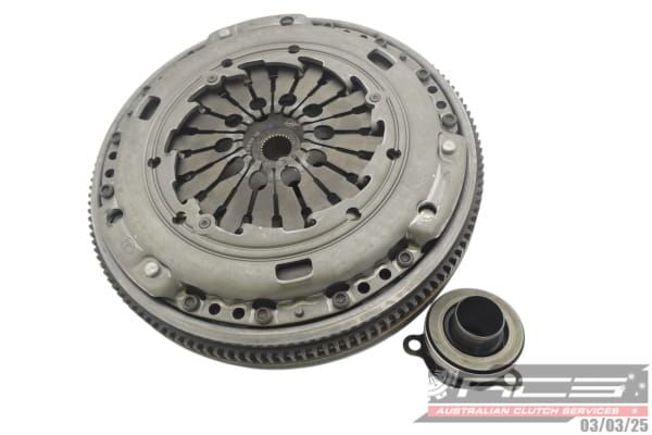 KIT STD VW BORA 2.3L inc DMF - TecDoc Only
