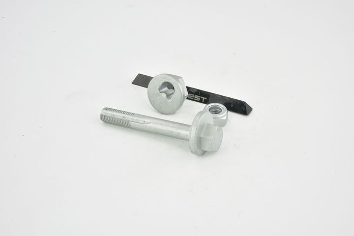 išvirtimo reguliavimo varžtas