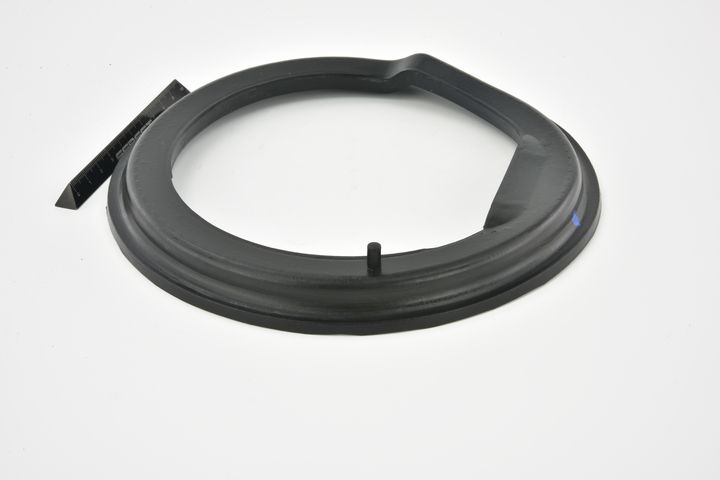 spyruoklės dangtelis