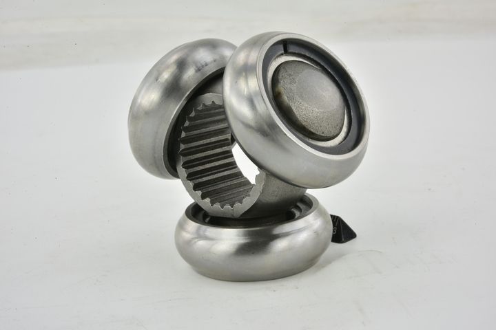 trikojo įvorė, kardaninis velenas