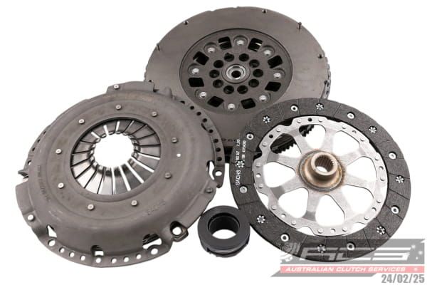 KIT STD PORSCHE BOX 2.9L inc DMF - TecDoc Only