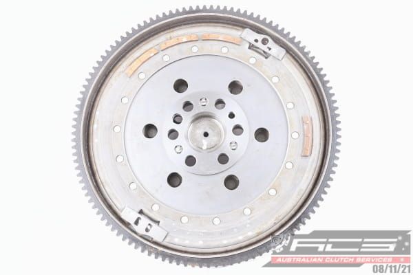 DMF BMW 135i 335i 225kw - TecDoc 2