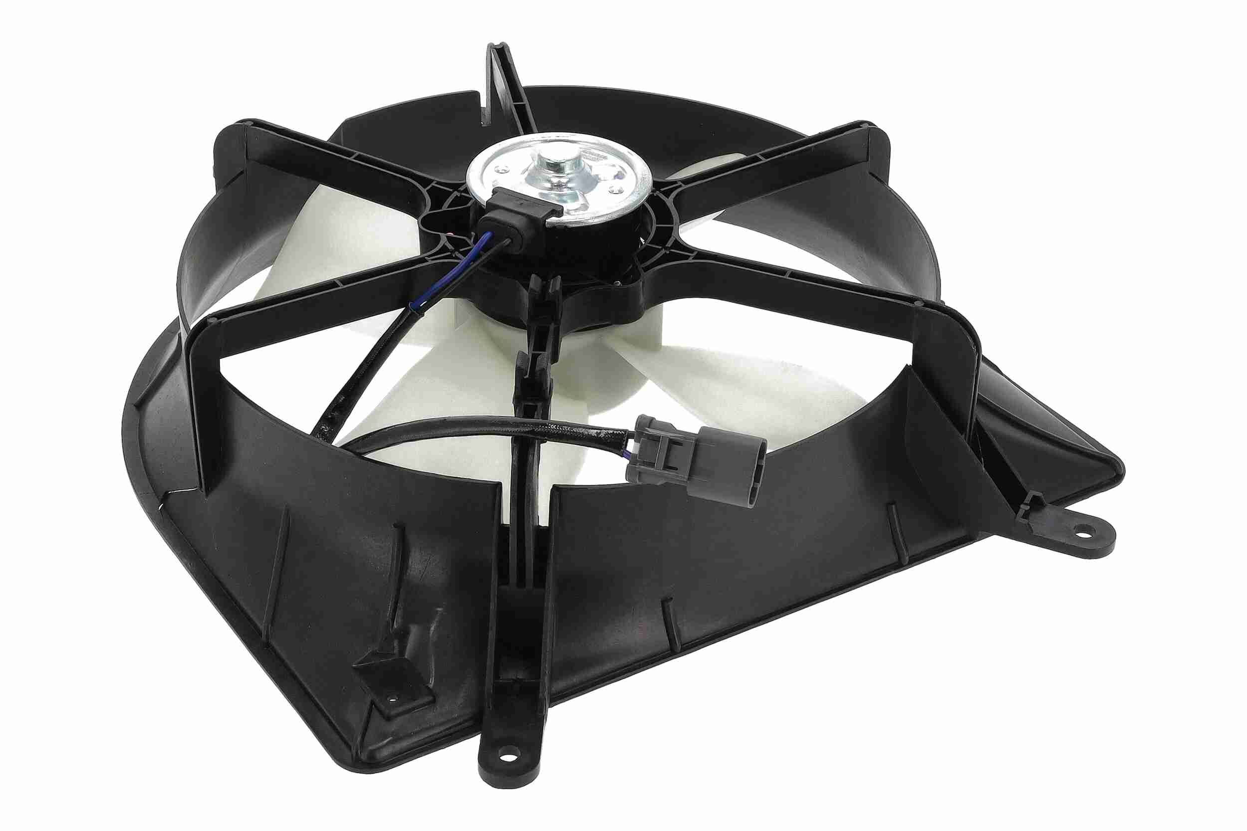 L&uuml;fter, Motork&uuml;hlung