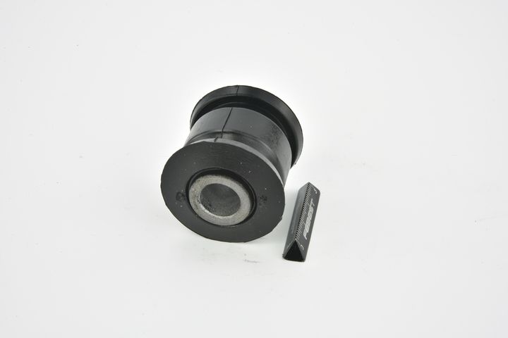 valdymo svirties/išilginių svirčių įvorė