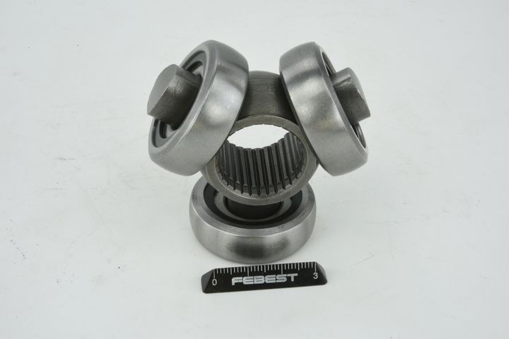 trikojo įvorė, kardaninis velenas