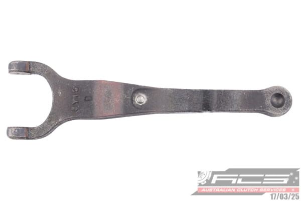 C/FORK MITSUBISHI - TecDoc 2