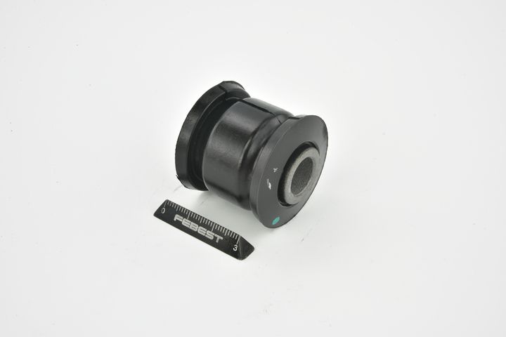 valdymo svirties/išilginių svirčių įvorė