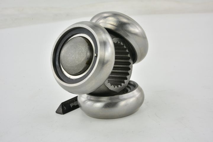 trikojo įvorė, kardaninis velenas