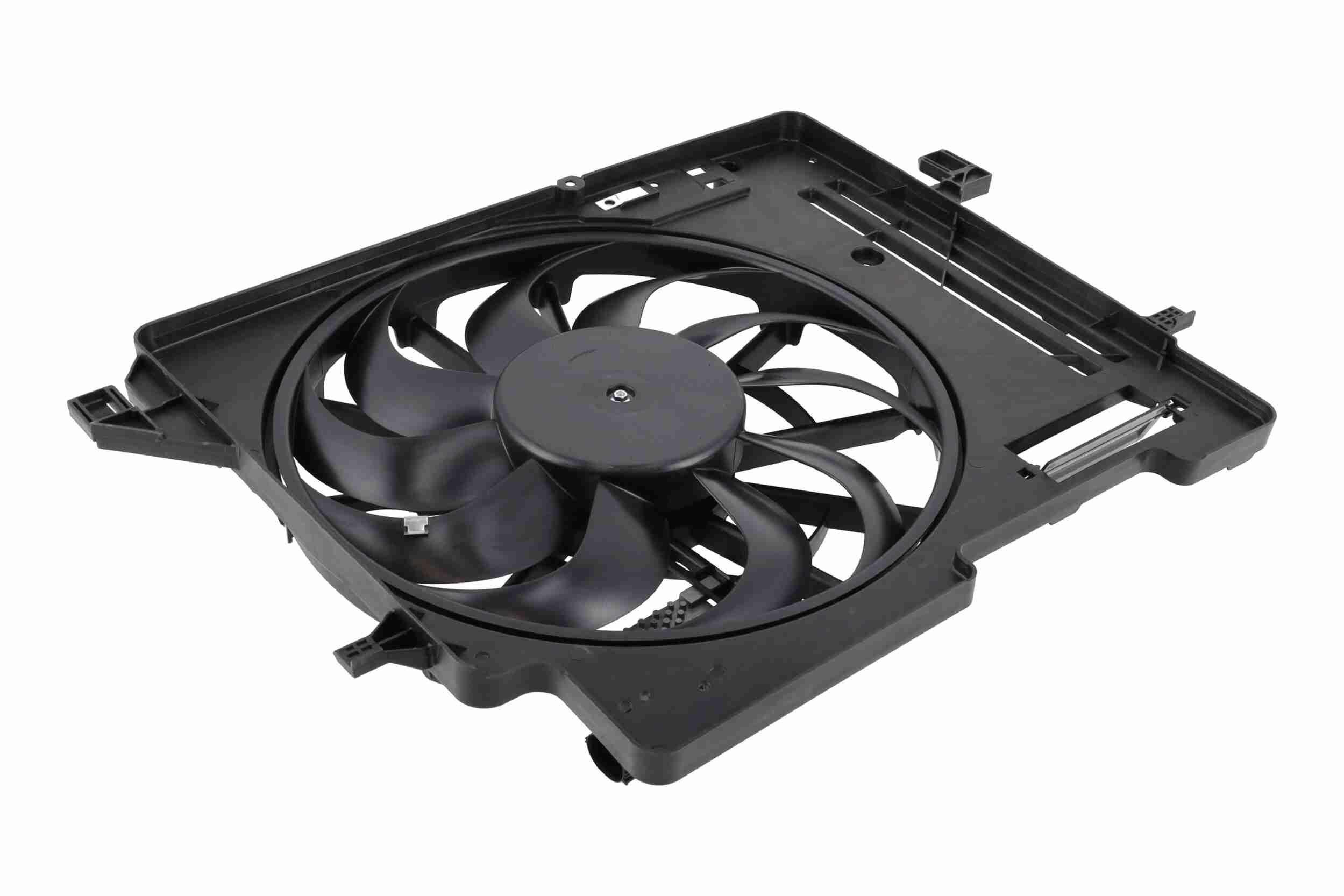 L&uuml;fter, Motork&uuml;hlung