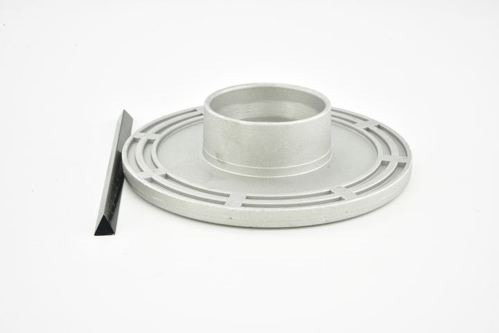 spyruoklės dangtelis