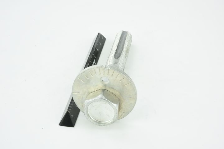 išvirtimo reguliavimo varžtas