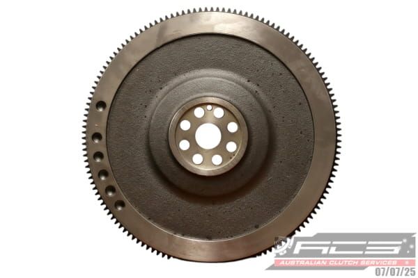 F/WHEEL ISUZU 4HF1TC/4HG1 - TecDoc 2