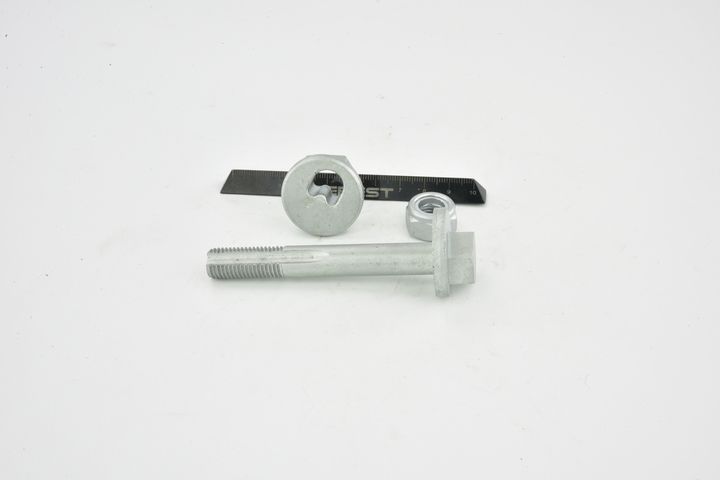 išvirtimo reguliavimo varžtas