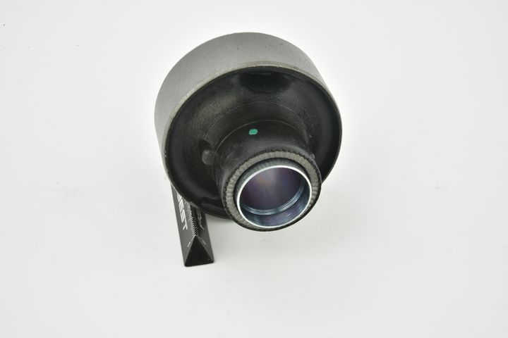 valdymo svirties/išilginių svirčių įvorė