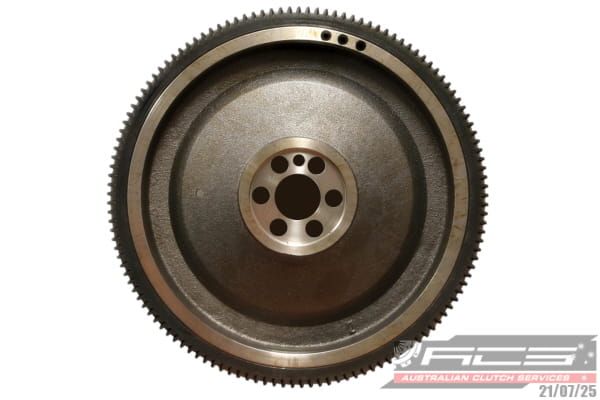 F/WHEEL ISUZU 6BG1 129T - TecDoc 2