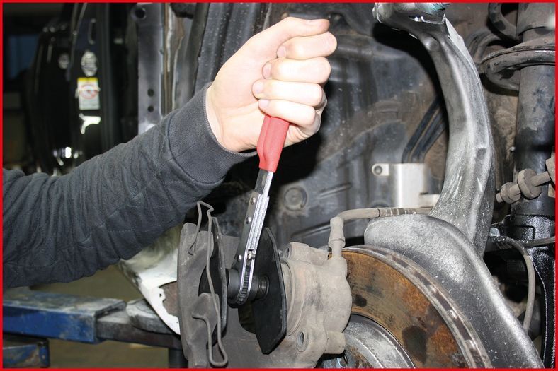 R&uuml;ckstellwerkzeug, Bremssattelkolben