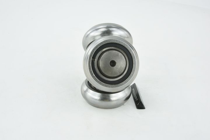 trikojo įvorė, kardaninis velenas