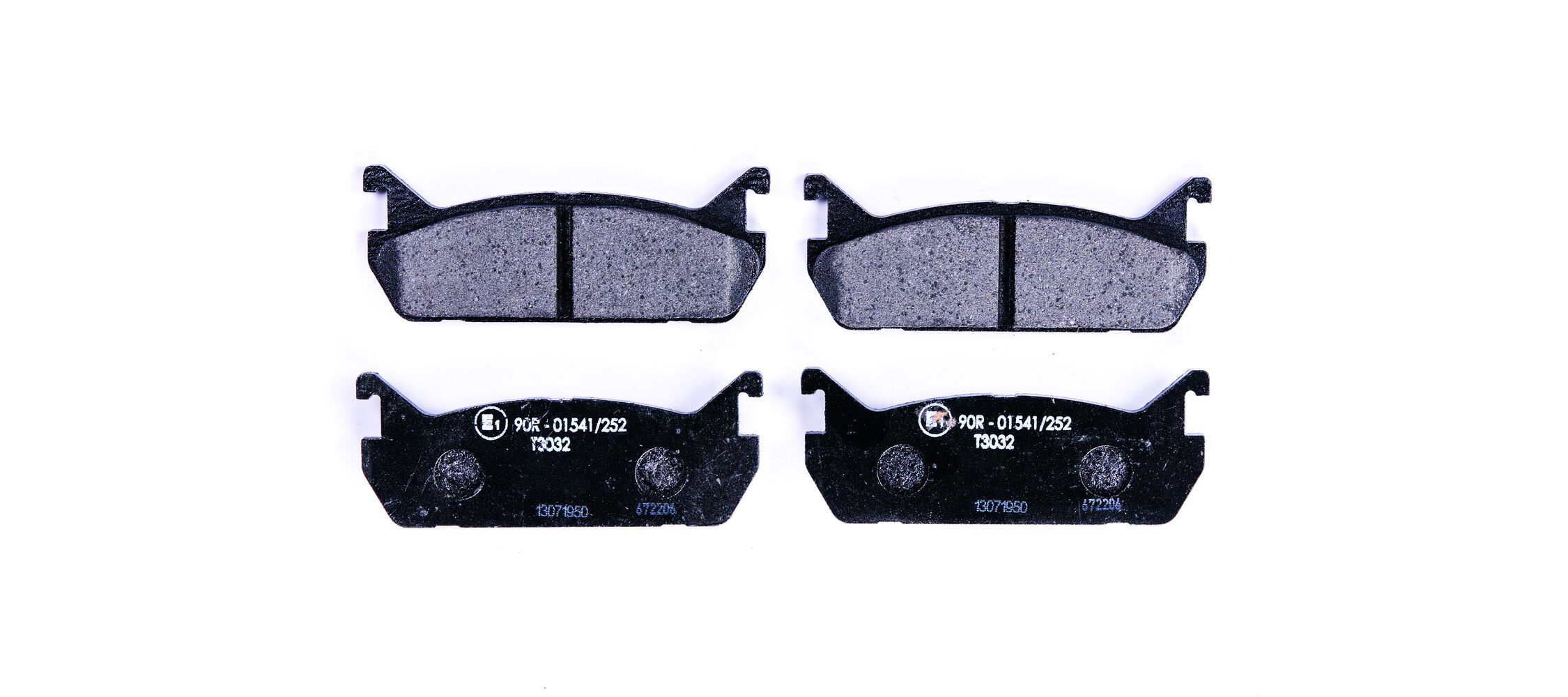 HELLA 8DB 355 016-601 - Bremsbelagsatz, Scheibenbremse