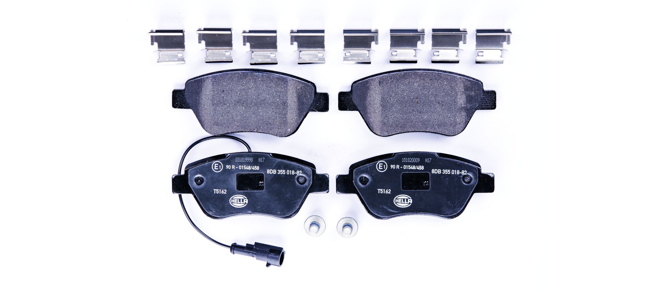 HELLA 8DB 355 018-821 - Bremsbelagsatz, Scheibenbremse