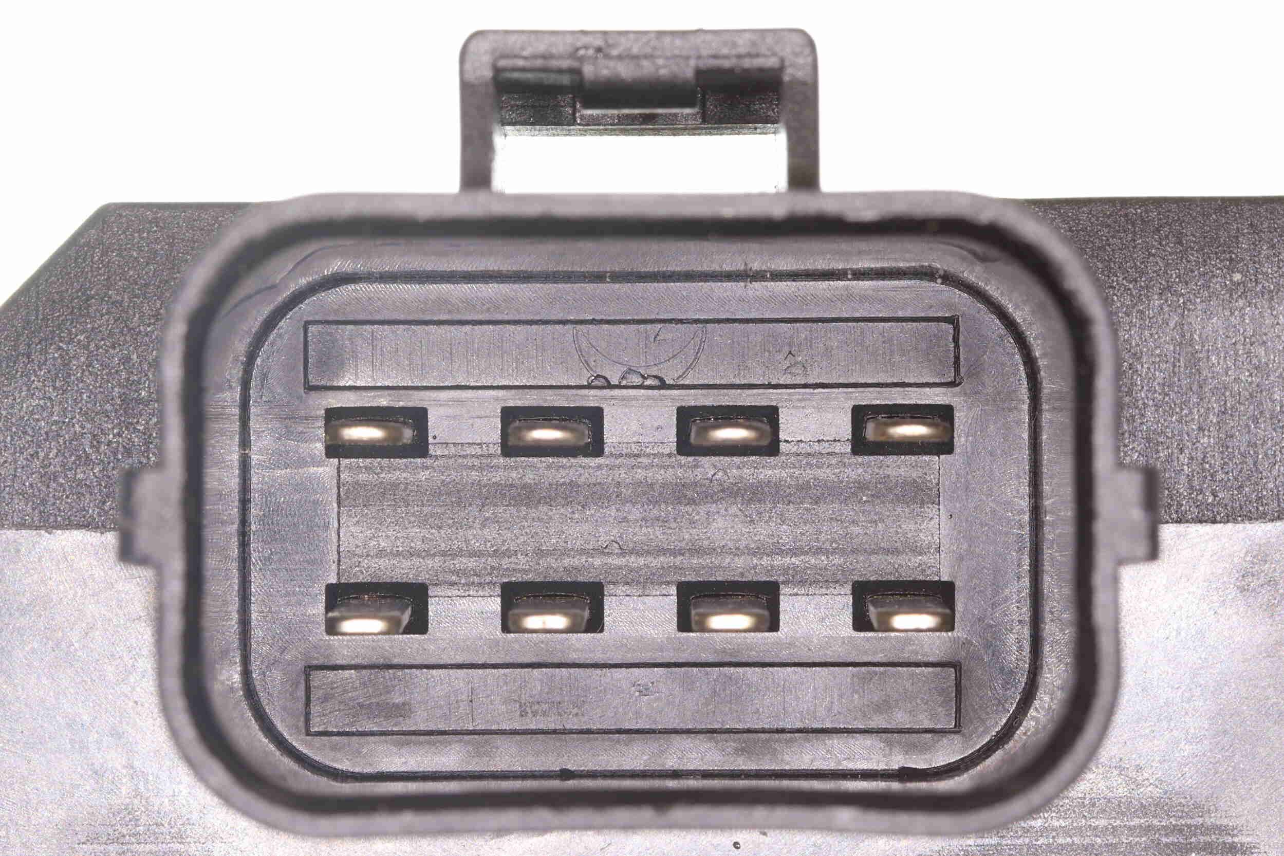 Steuerger&auml;t, Kraftstoffpumpe