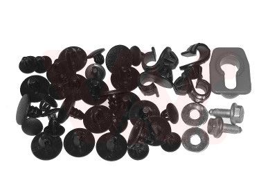 Montagesatz, Motorhaube