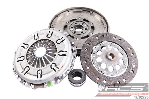 KIT STD AUDI A4 1.8L inc DMF - TecDoc Only