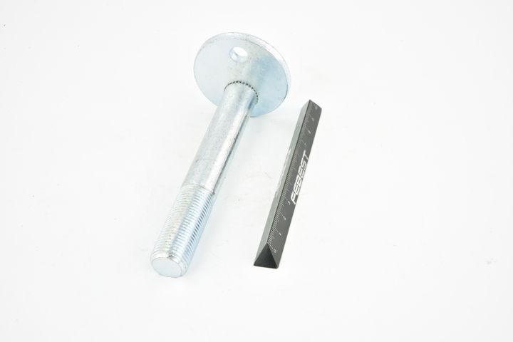 išvirtimo reguliavimo varžtas