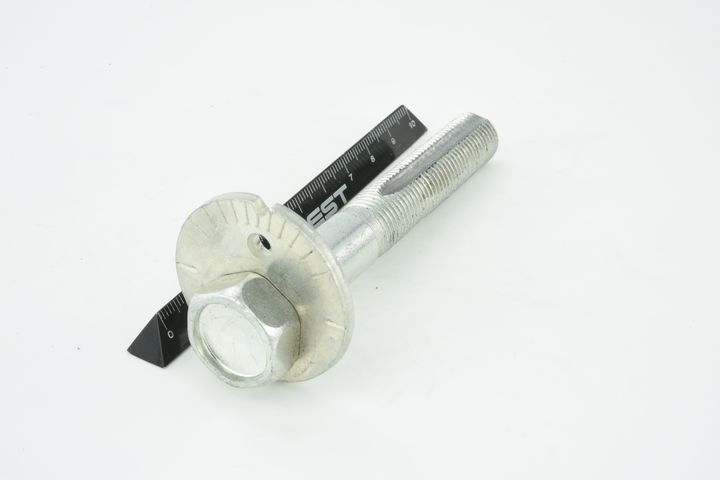 išvirtimo reguliavimo varžtas