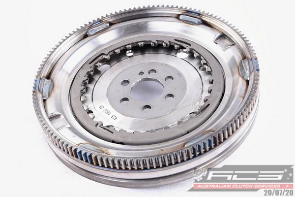 DMF AUDI A1 1.0L DCT - TecDoc 1