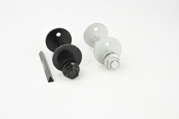 išvirtimo reguliavimo varžtas