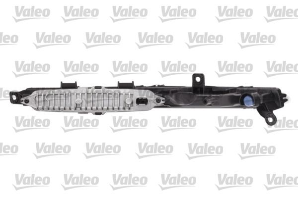 FRONT SIGNAL LAMP_047725_02.JPG