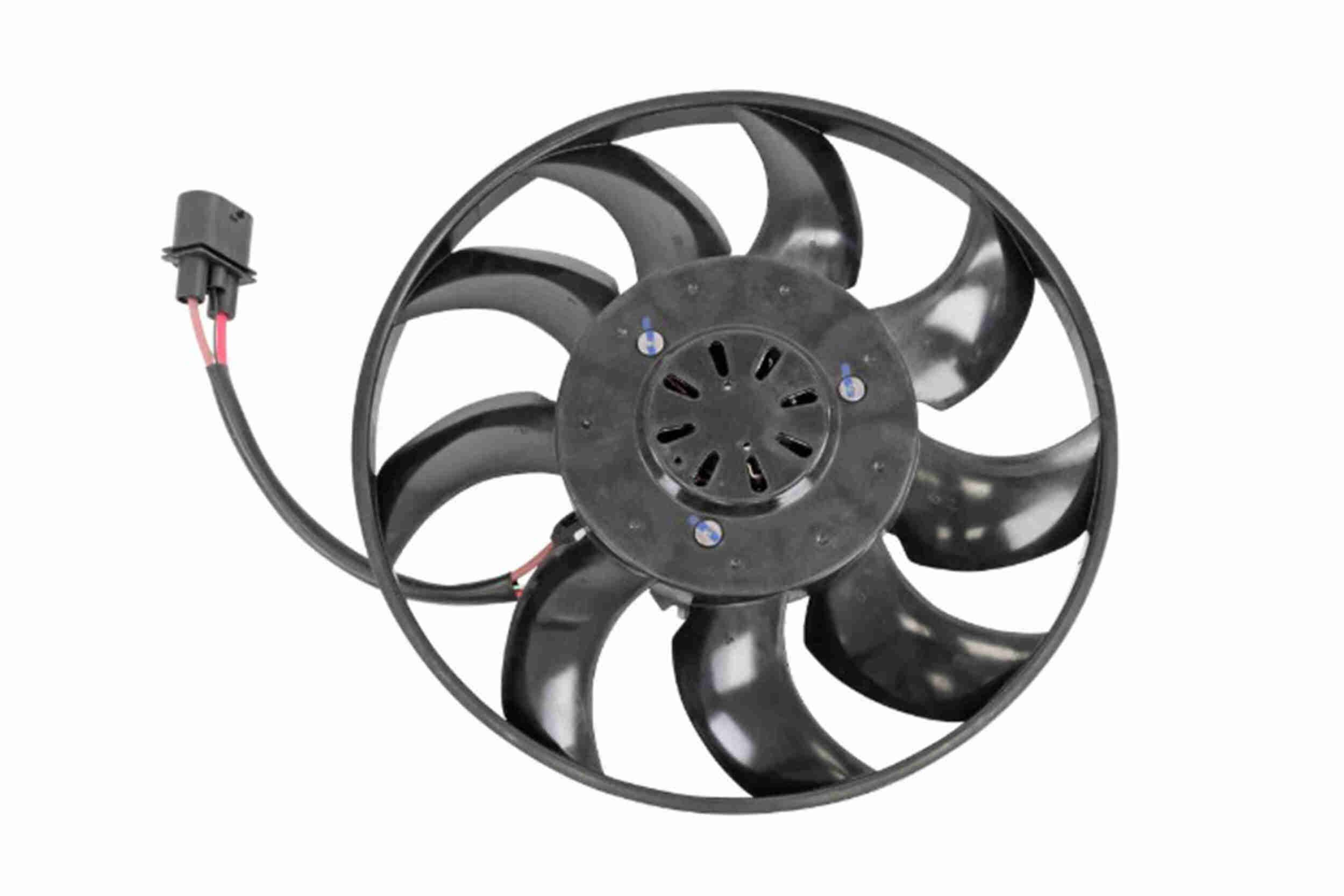 L&uuml;fter, Motork&uuml;hlung