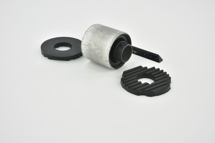 valdymo svirties/išilginių svirčių įvorė