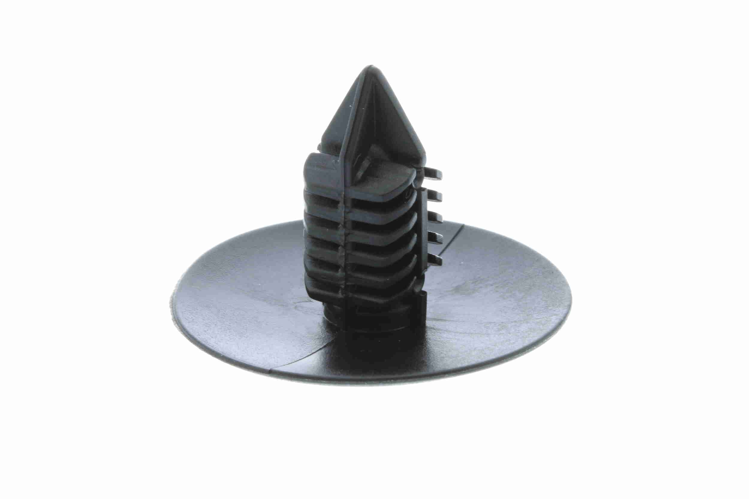 Halteclip, Unterbodenverkleidung