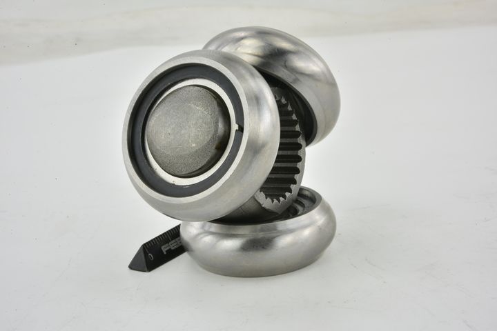 trikojo įvorė, kardaninis velenas