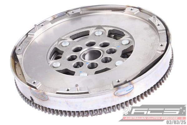 DMF SUZUKI SWIFT 1.3D - TecDoc 1