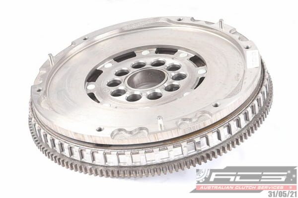 DMF VOLVO S60R V70 II 2.5T - TecDoc 1