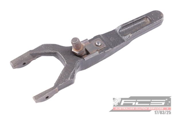 C/FORK - MITSUBISHI - TecDoc 1