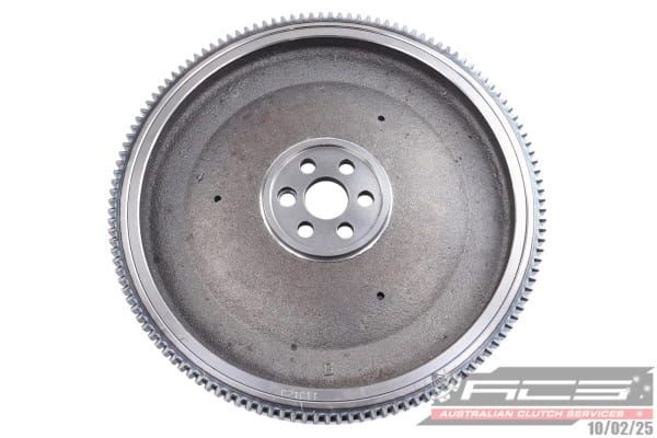 F/WHEEL & R/GEAR HINO 6 BOLT - TecDoc 2