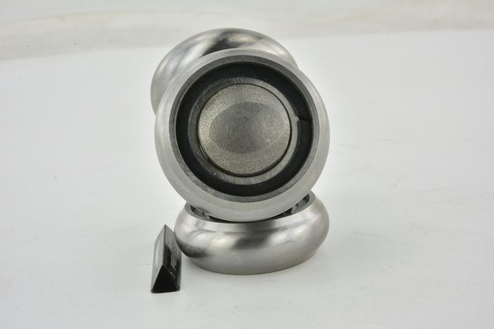 trikojo įvorė, kardaninis velenas