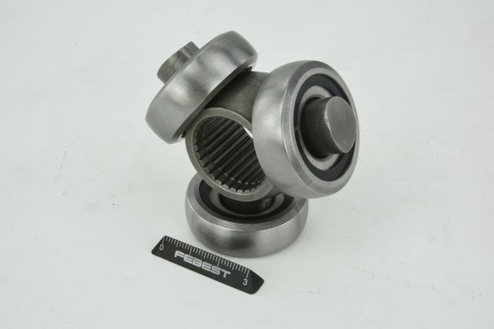 trikojo įvorė, kardaninis velenas