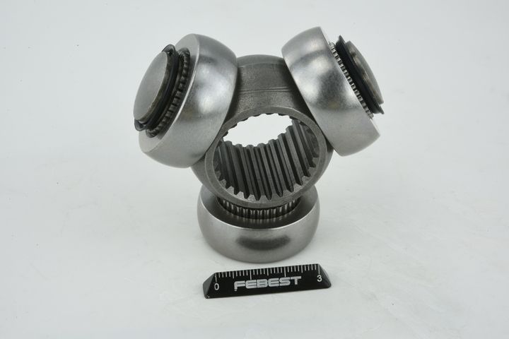 trikojo įvorė, kardaninis velenas