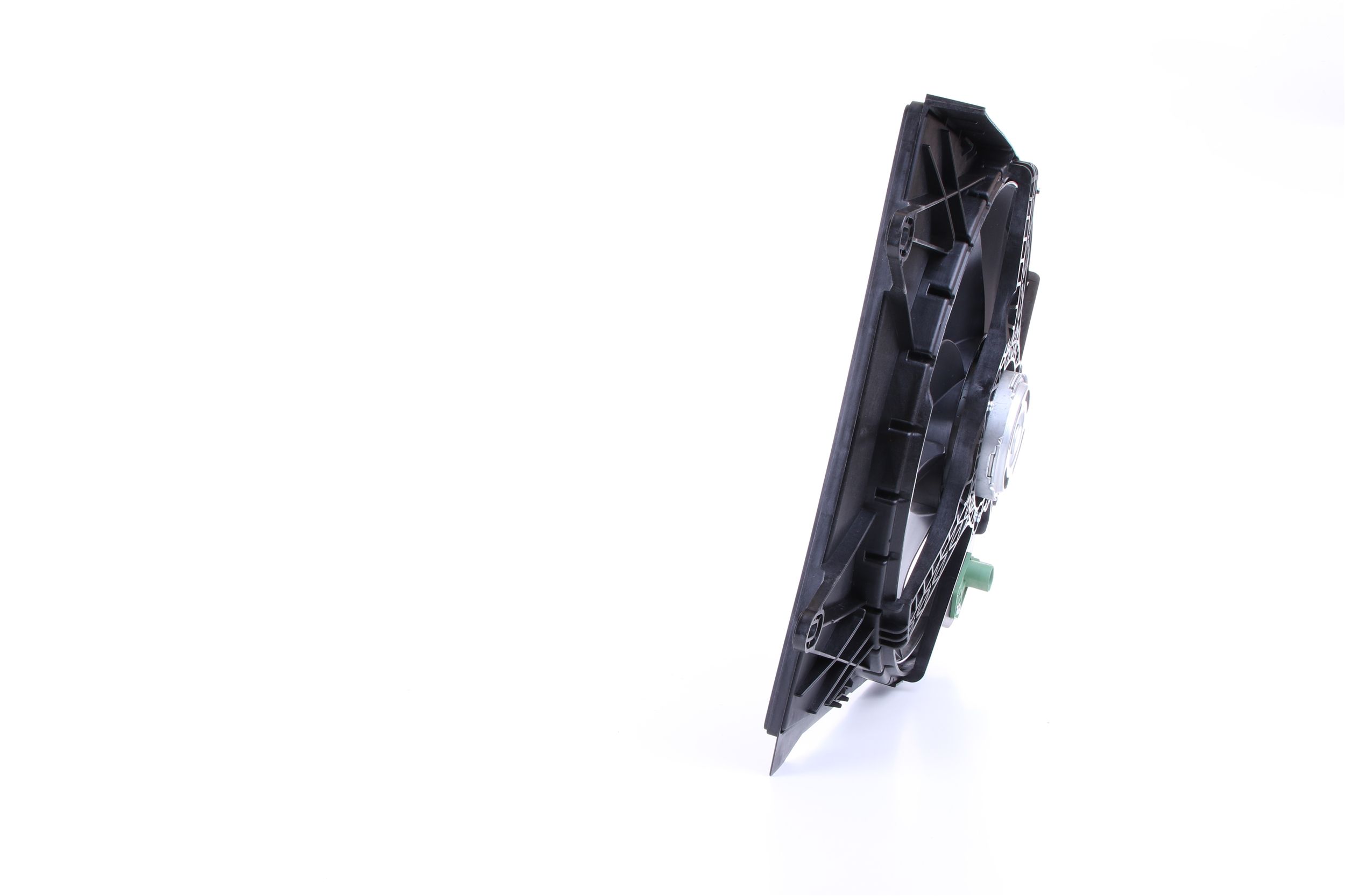 ventiliatorius, radiatoriaus