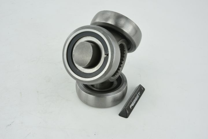 trikojo įvorė, kardaninis velenas