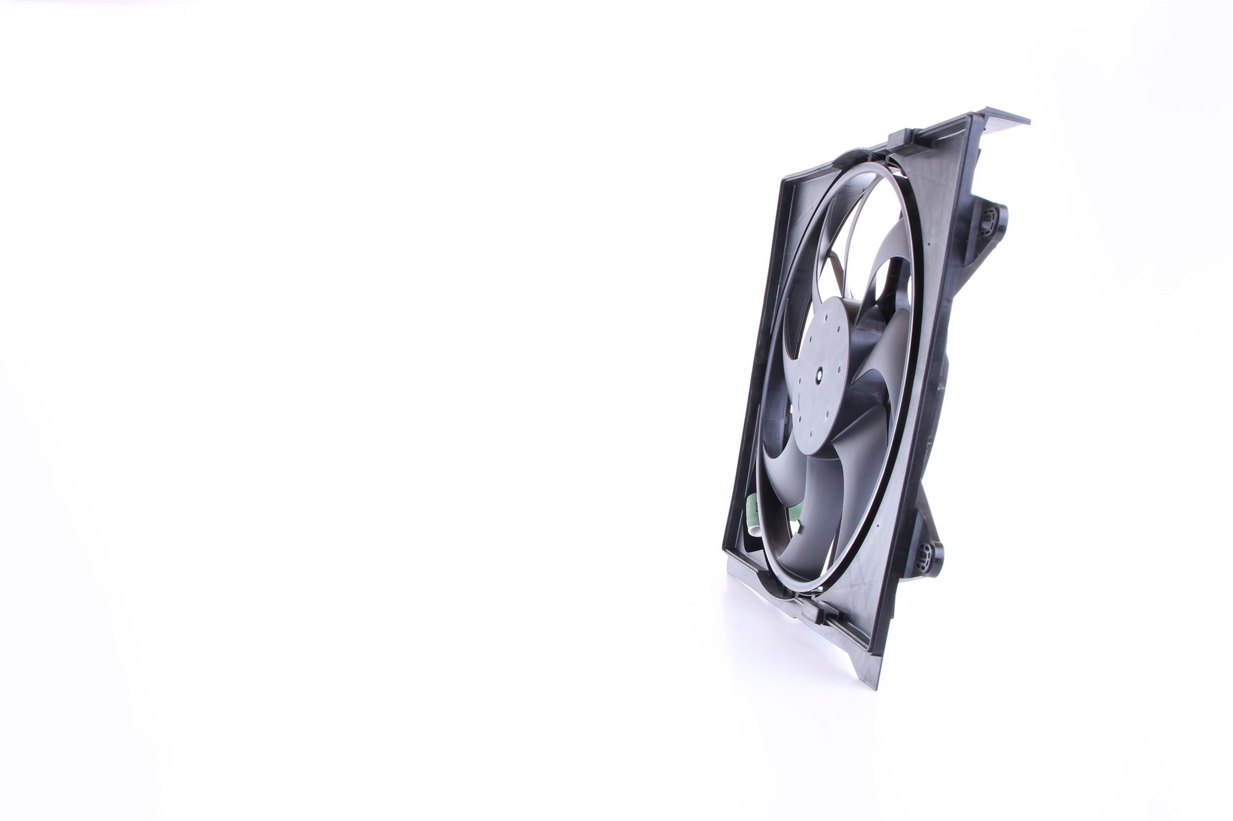 ventiliatorius, radiatoriaus